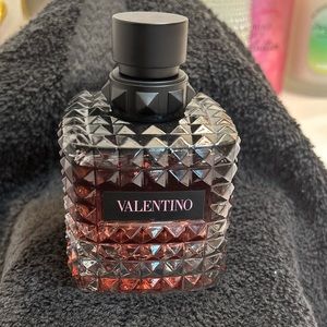 Donna Born in Roma Intense Eau de Parfum